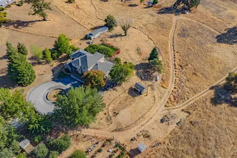 2245 Mills Ct, San Andreas, CA 95249 photo 5