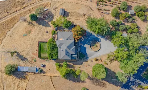 2245 Mills Ct, San Andreas, CA 95249 photo 4