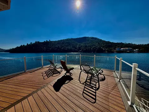 Exterior - 954 Poker Flat Rd, Copperopolis, CA 95228 photo 6 of 9