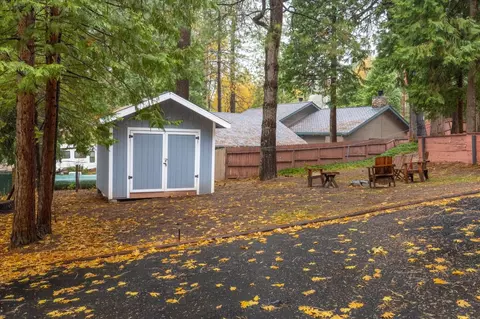 Exterior - 2273 Flanders Dr, Arnold, CA 95223 photo 7 of 20