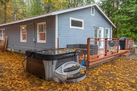 Exterior - 2273 Flanders Dr, Arnold, CA 95223 photo 5 of 20