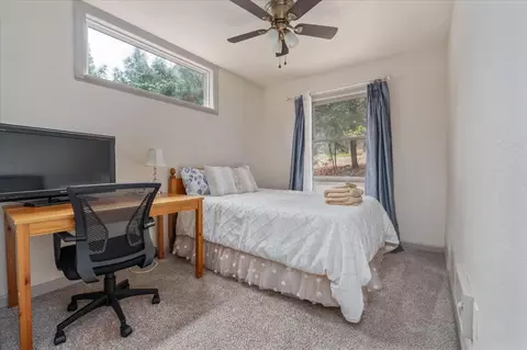 Bedroom - 2273 Flanders Dr, Arnold, CA 95223 photo 3 of 5