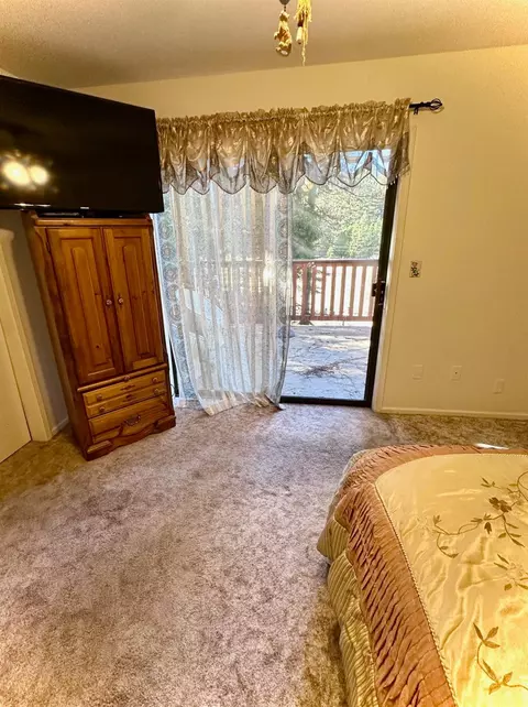Bedroom - 3561 Highway 4, Arnold, CA 95223 photo 2 of 4