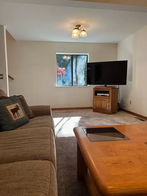 Living - 3561 Highway 4, Arnold, CA 95223 photo 4 of 4