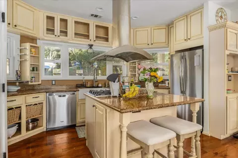 Kitchen - 1520 Coyote, Murphys, CA 95247 photo 1 of 4