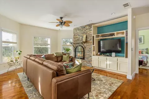 Living - 1520 Coyote, Murphys, CA 95247 photo 1 of 2