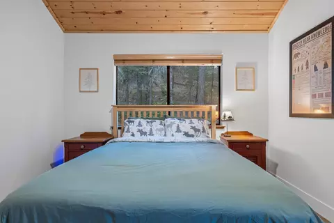 Bedroom - 2729 Mokelumne Rd, Arnold, CA 95223 photo 8 of 9