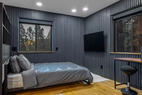 Bedroom - 2729 Mokelumne Rd, Arnold, CA 95223 photo 9 of 9