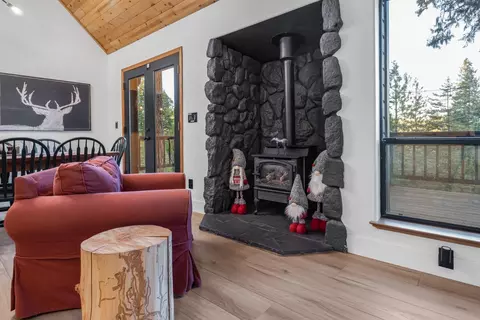 Living - 2729 Mokelumne Rd, Arnold, CA 95223 photo 1 of 5