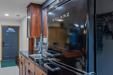Kitchen - 2729 Mokelumne Rd, Arnold, CA 95223 photo 5 of 5