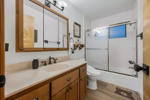 Bath - 2729 Mokelumne Rd, Arnold, CA 95223 photo 1 of 3