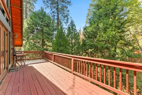 1115 Meadow Dr, Arnold, CA 95223 photo 30