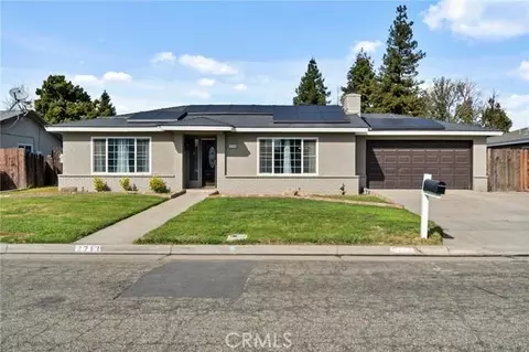 2713 Holiday Way, Madera, CA 93637 photo 1