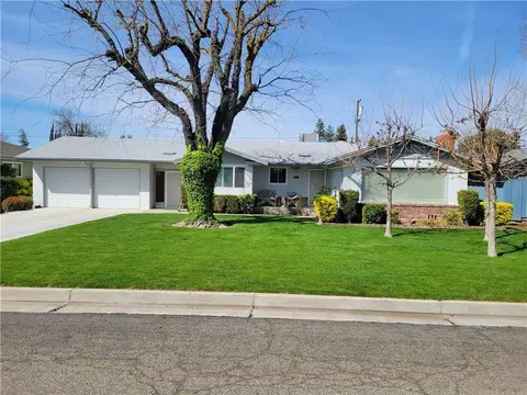 816 Orchard Ave, Madera, CA 93637 photo 1