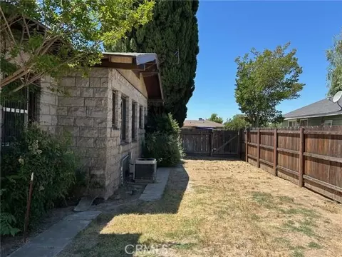 405 N A St, Madera, CA 93638 photo 33