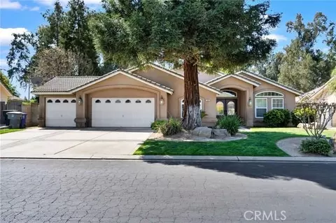122 East, Madera, CA 93637 photo 1
