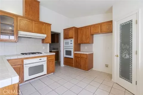 122 East, Madera, CA 93637 photo 16