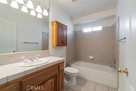 122 East, Madera, CA 93637 photo 24