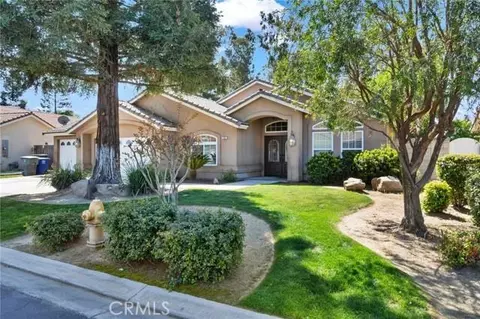 122 East, Madera, CA 93637 photo 3