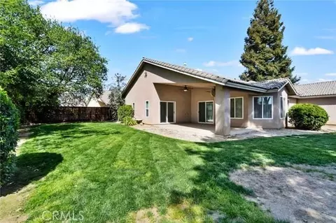 122 East, Madera, CA 93637 photo 34