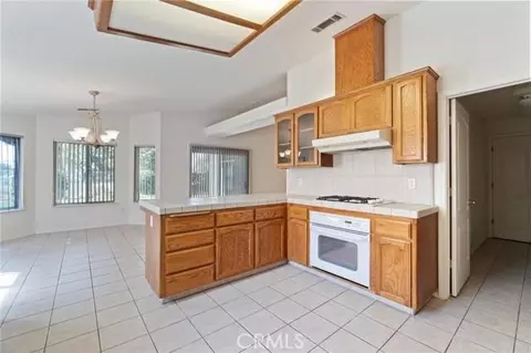 122 East, Madera, CA 93637 photo 18