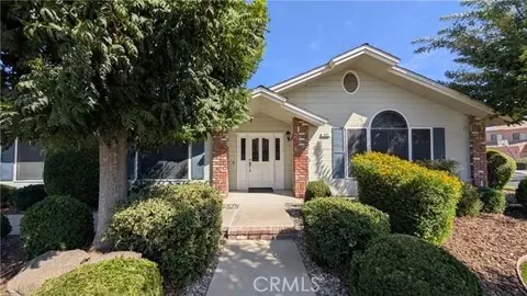 905 Suburban Ave, Madera, CA 93637 photo 3