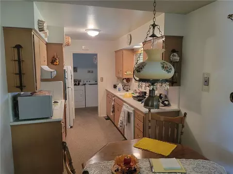 318 Williams Ave, Madera, CA 93637 photo 10