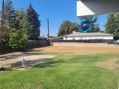 318 Williams Ave, Madera, CA 93637 photo 21