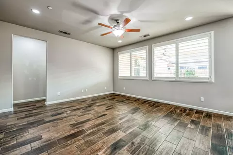 3846 Bellaire Ave, Clovis, CA 93619 photo 7