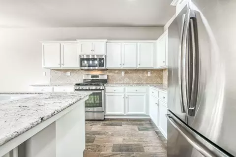 3846 Bellaire Ave, Clovis, CA 93619 photo 14