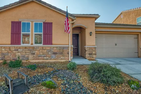 3846 Bellaire Ave, Clovis, CA 93619 photo 1