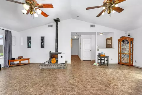 24743 Tropical, Madera, CA 93638 photo 11