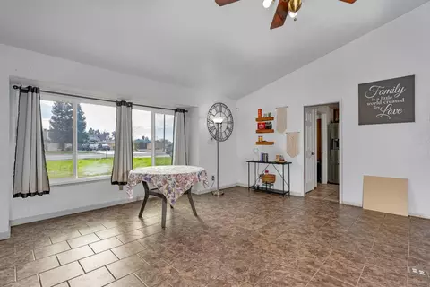 24743 Tropical, Madera, CA 93638 photo 13