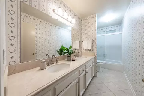 395 Laverne Ave, Clovis, CA 93611 photo 24