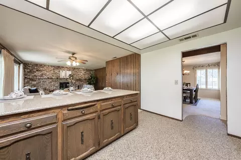 395 Laverne Ave, Clovis, CA 93611 photo 12