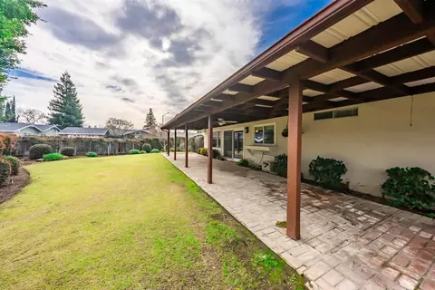 395 Laverne Ave, Clovis, CA 93611 photo 30