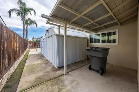 395 Laverne Ave, Clovis, CA 93611 photo 33