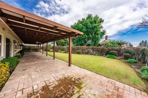 395 Laverne Ave, Clovis, CA 93611 photo 31