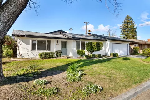 204 Autumn Rd, Madera, CA 93637 photo 2