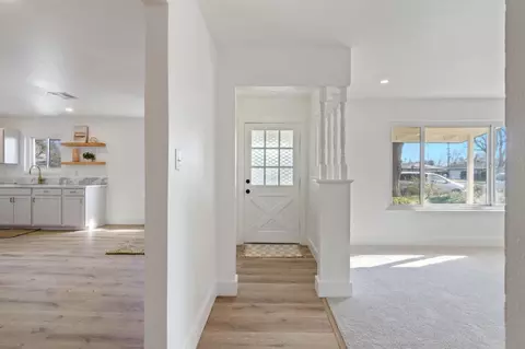 204 Autumn Rd, Madera, CA 93637 photo 3