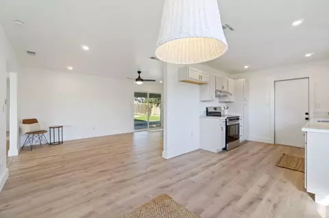 204 Autumn Rd, Madera, CA 93637 photo 9