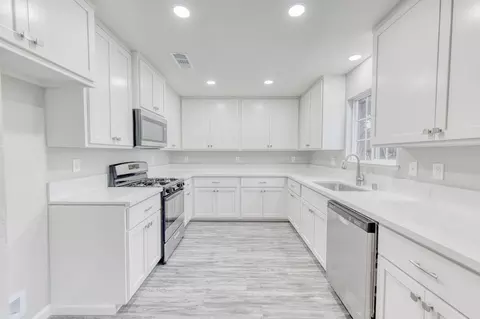 921 Flory Ave, Corcoran, CA 93212 photo 5