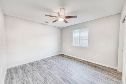 921 Flory Ave, Corcoran, CA 93212 photo 8