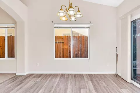 1028 Don Miguel St, Madera, CA 93638 photo 6