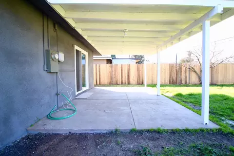 1512 Merced St, Madera, CA 93638 photo 24