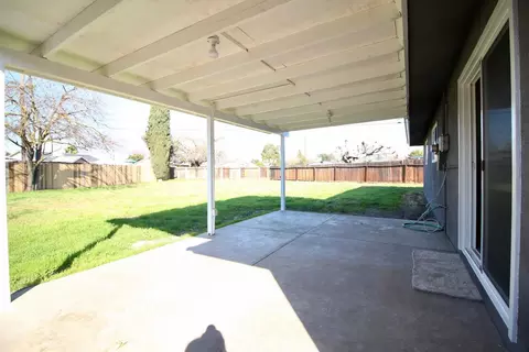 1512 Merced St, Madera, CA 93638 photo 26