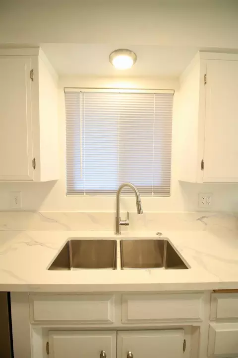 1512 Merced St, Madera, CA 93638 photo 9