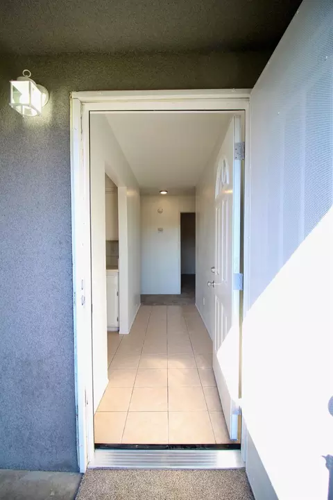 1512 Merced St, Madera, CA 93638 photo 6