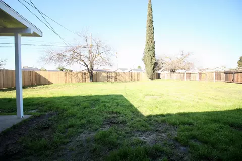 1512 Merced St, Madera, CA 93638 photo 28