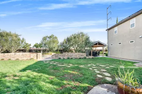 11093 E Florence Peak Way, Clovis, CA 93619 photo 34